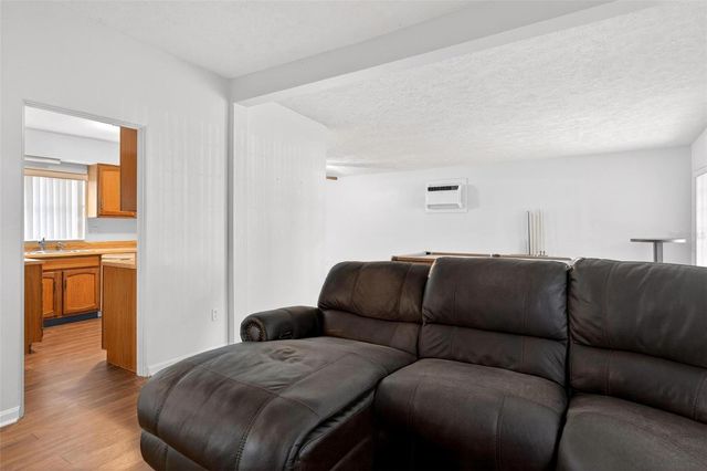 1622 OMARA COURT, Orlando, FL 32822