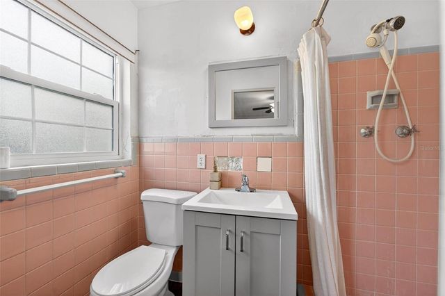 1622 OMARA COURT, Orlando, FL 32822