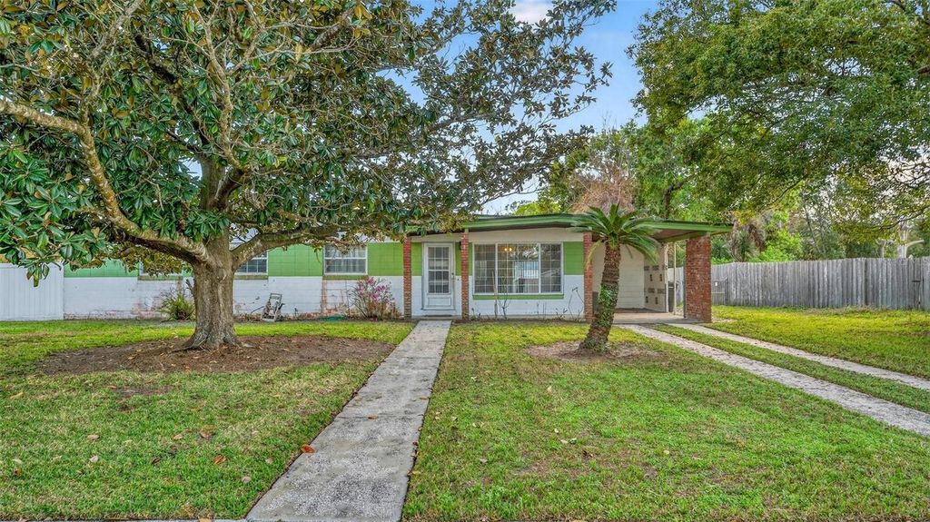 1622 OMARA COURT, Orlando, FL 32822