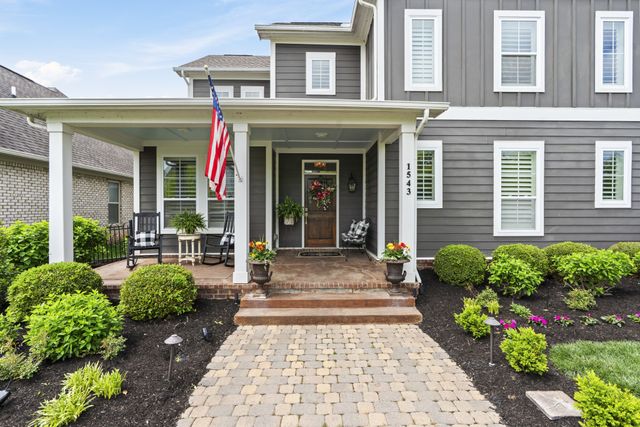 1543 Drakes Creek Rd, Hendersonville, TN 37075