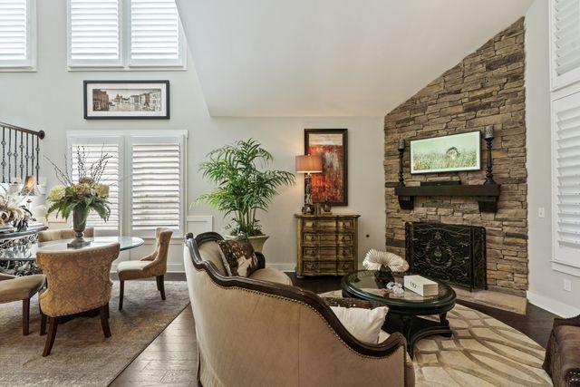 1543 Drakes Creek Rd, Hendersonville, TN 37075