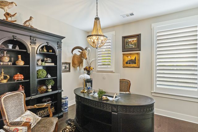 1543 Drakes Creek Rd, Hendersonville, TN 37075
