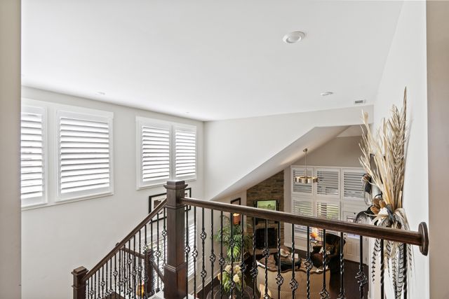 1543 Drakes Creek Rd, Hendersonville, TN 37075