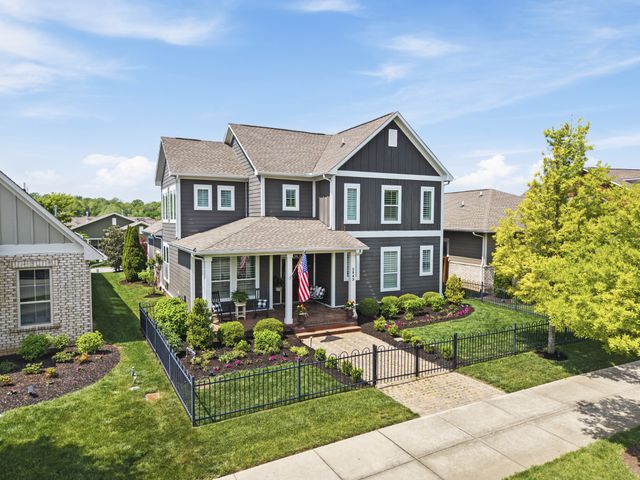 1543 Drakes Creek Rd, Hendersonville, TN 37075