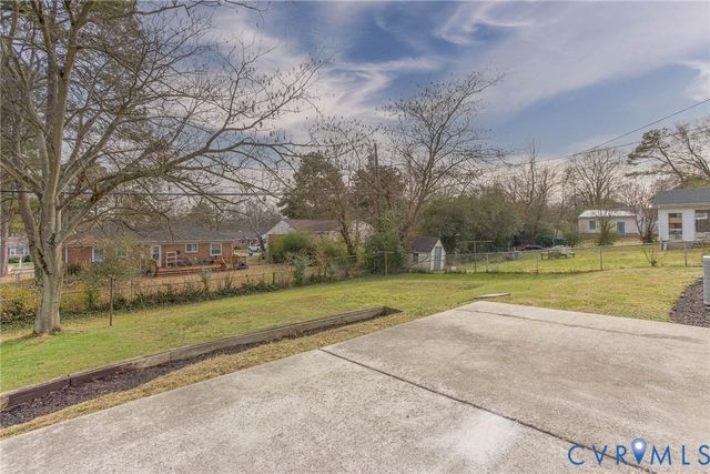 3909 Longleaf Dr, Henrico, VA 23294