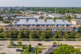 333 E Parent Avenue 41, Royal Oak, MI 48067
