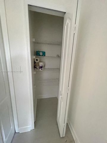 2903 SE 17th Ave 206, Homestead, FL 33035