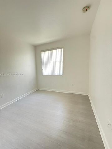 2903 SE 17th Ave 206, Homestead, FL 33035