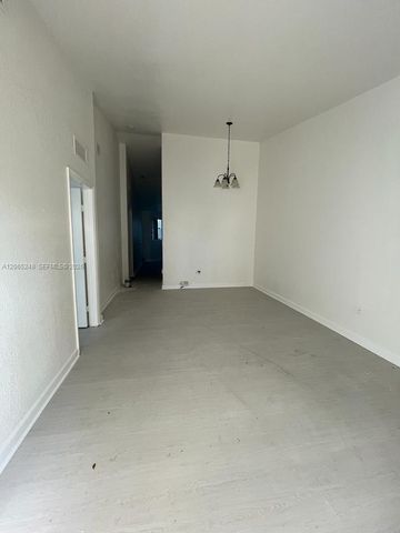 2903 SE 17th Ave 206, Homestead, FL 33035