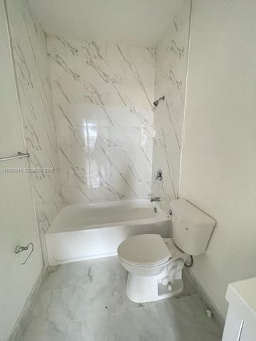 2903 SE 17th Ave 206, Homestead, FL 33035
