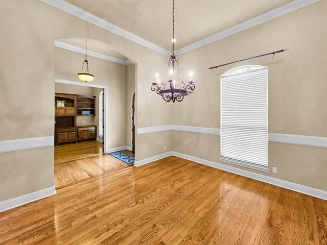 2555 Amberwood Drive, Beaumont, TX 77713