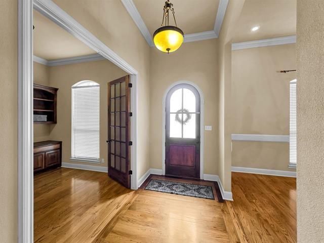 2555 Amberwood Drive, Beaumont, TX 77713