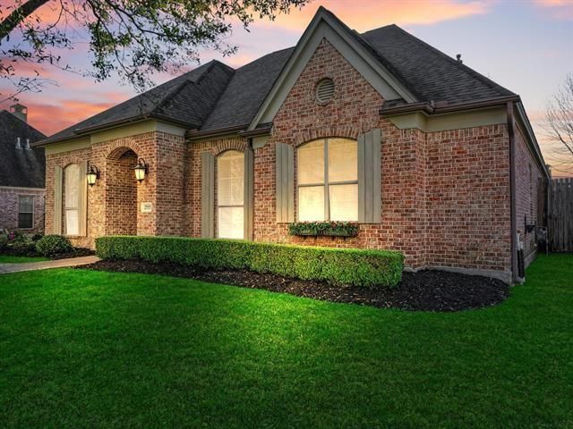 2555 Amberwood Drive, Beaumont, TX 77713