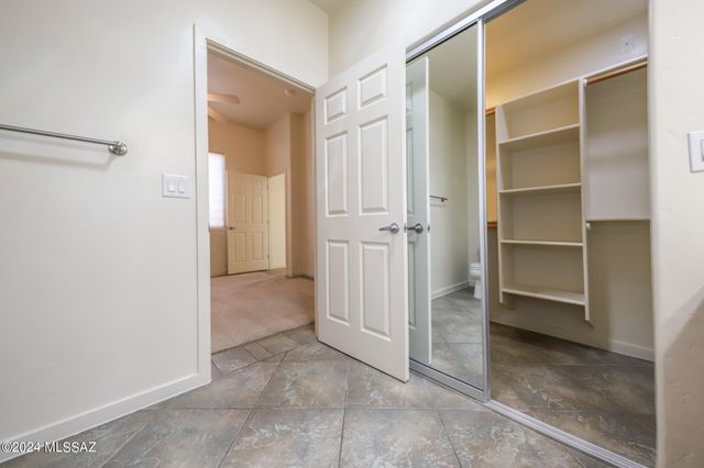 665 E Weckl Place, Tucson, AZ 85704