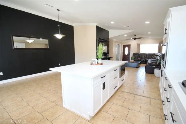 339 7th Street, Perris, CA 92571