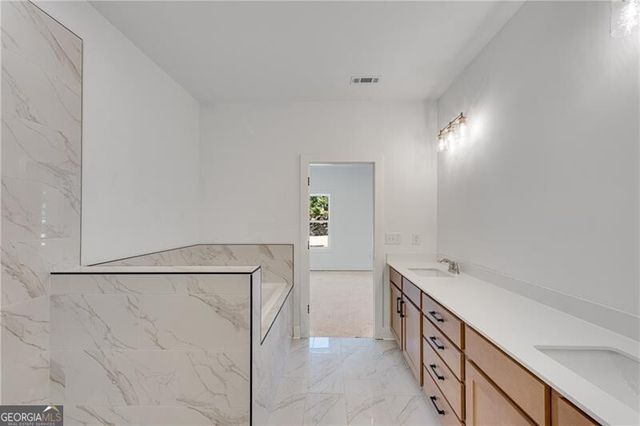 2733 Hallwood Lane, Suwanee, GA 30024