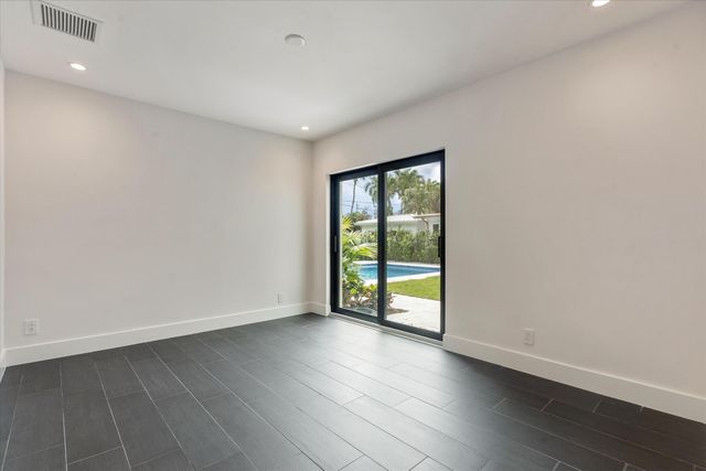 1032 SE 13th Terrace, Fort Lauderdale, FL 33316