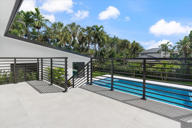 1032 SE 13th Terrace, Fort Lauderdale, FL 33316