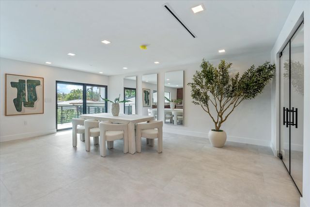 1032 SE 13th Terrace, Fort Lauderdale, FL 33316