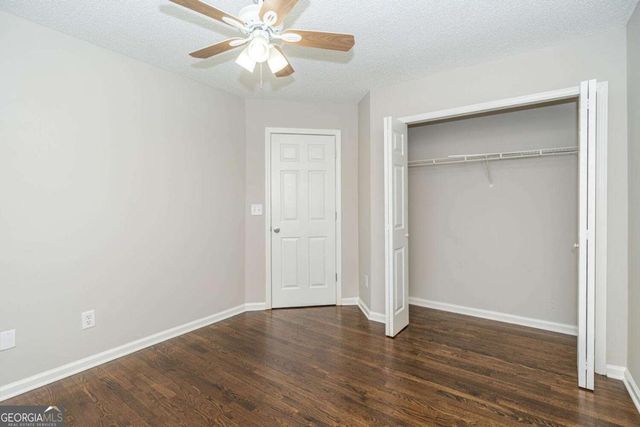 3272 Peach Court NW, Acworth, GA 30101