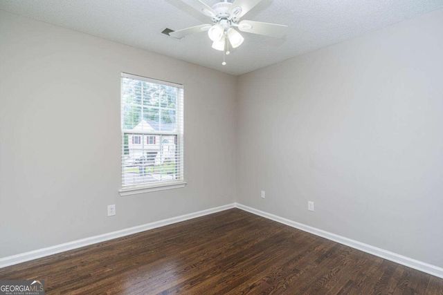 3272 Peach Court NW, Acworth, GA 30101