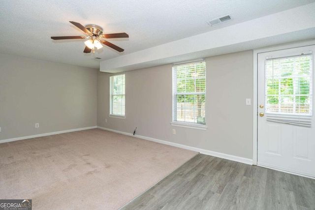 3272 Peach Court NW, Acworth, GA 30101