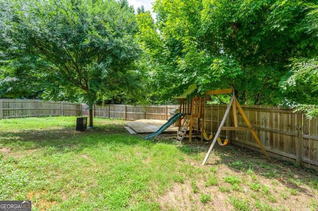3272 Peach Court NW, Acworth, GA 30101