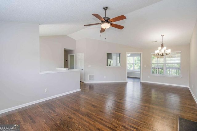 3272 Peach Court NW, Acworth, GA 30101