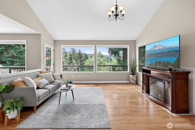 6162 144th Pl SE, Bellevue, WA 98006