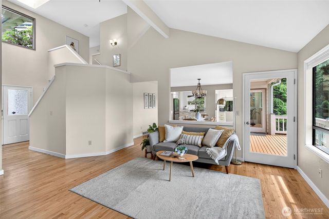 6162 144th Pl SE, Bellevue, WA 98006