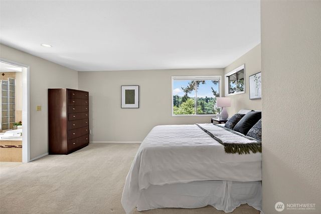 6162 144th Pl SE, Bellevue, WA 98006