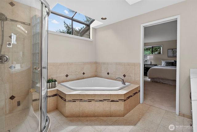 6162 144th Pl SE, Bellevue, WA 98006