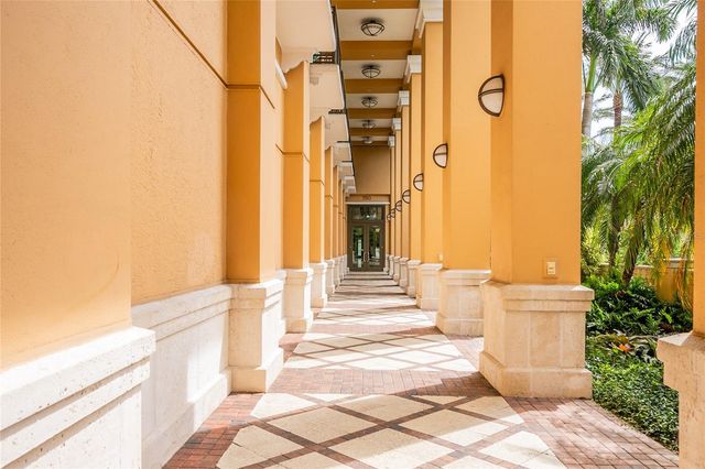 750 N TAMIAMI TRAIL 708, Sarasota, FL 34236