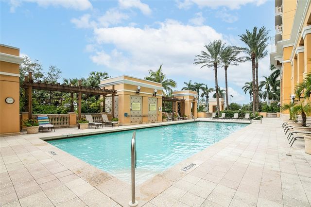 750 N TAMIAMI TRAIL 708, Sarasota, FL 34236