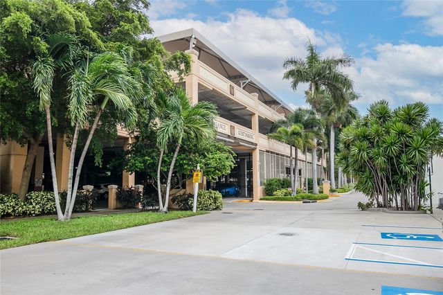 750 N TAMIAMI TRAIL 708, Sarasota, FL 34236