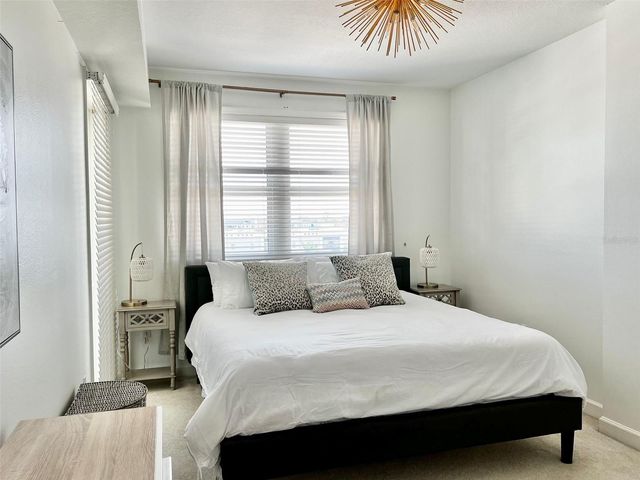 750 N TAMIAMI TRAIL 708, Sarasota, FL 34236