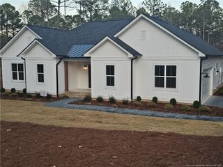 107 Lancashire Lane, West End, NC 27376