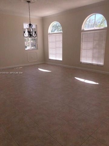 27424 SW 140th Avenue, Homestead, FL 33032