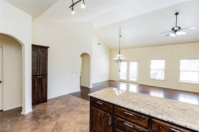 3003 SW Woodruff Avenue, Bentonville, AR 72712