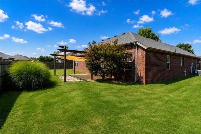 3003 SW Woodruff Avenue, Bentonville, AR 72712