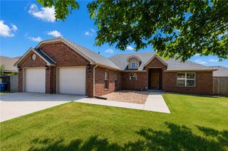 3003 SW Woodruff Avenue, Bentonville, AR 72712