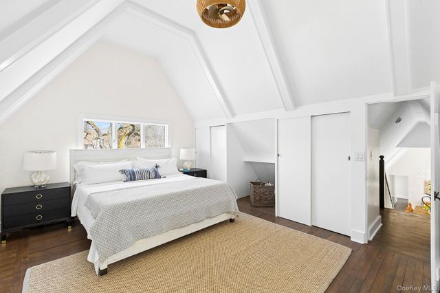 205 Fairview Avenue, Montauk, NY 11954