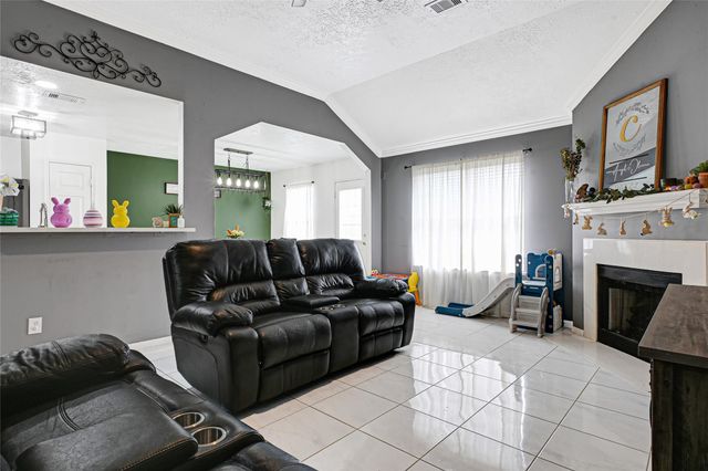 5007 Ridgeway Drive, Pasadena, TX 77504