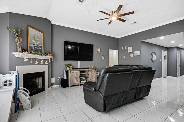 5007 Ridgeway Drive, Pasadena, TX 77504