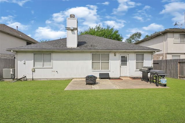 5007 Ridgeway Drive, Pasadena, TX 77504