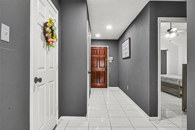 5007 Ridgeway Drive, Pasadena, TX 77504