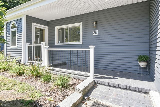 35 Lane E, Warwick, RI 02888