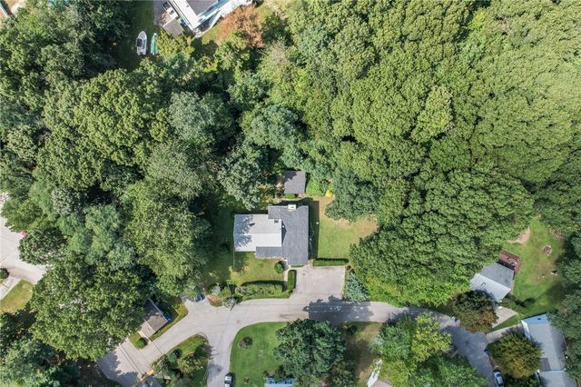 35 Lane E, Warwick, RI 02888