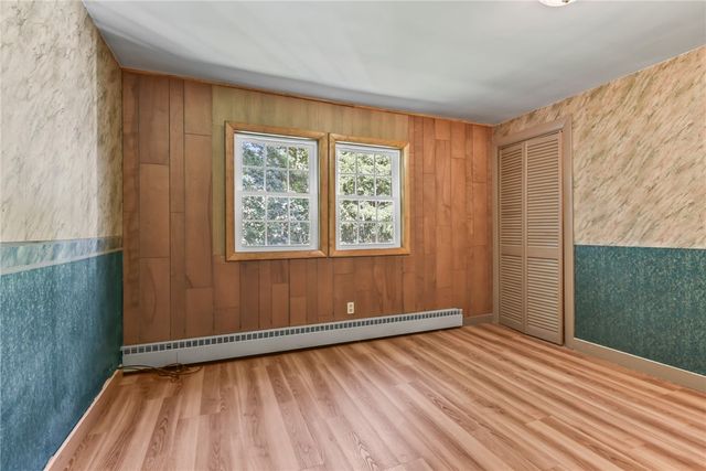 35 Lane E, Warwick, RI 02888