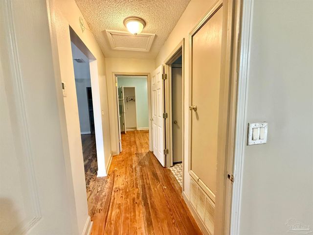 1829 Bainbridge Ave, Pensacola, FL 32507